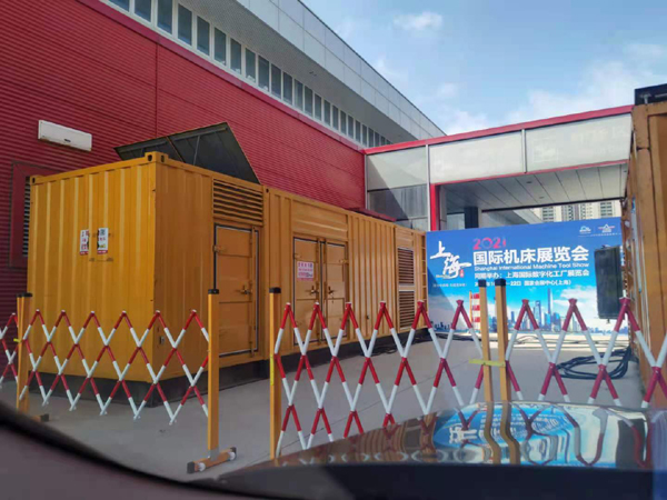 让胡路发电车出租-发电机无电压或电压太低怎么办？