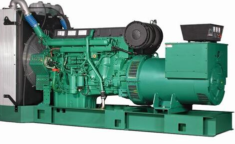 让胡路发电机除垢后需要用清水冲洗水冷式机油散热器几次？